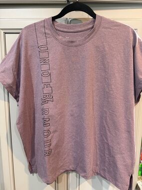 Under Armour Mauve Vertical Logo Short Sleeve Tee